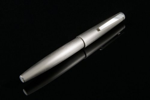 Перьевая ручка Lamy 2000 Brushed Stainless Steel перо EF