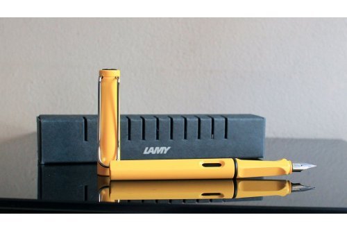 Перьевая ручка Lamy Safari Yellow перо F