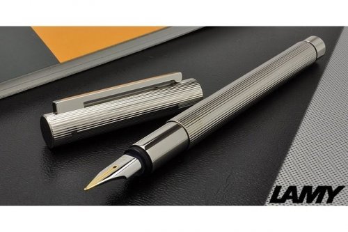 Перьевая ручка Lamy Cp1 Platinum перо EF