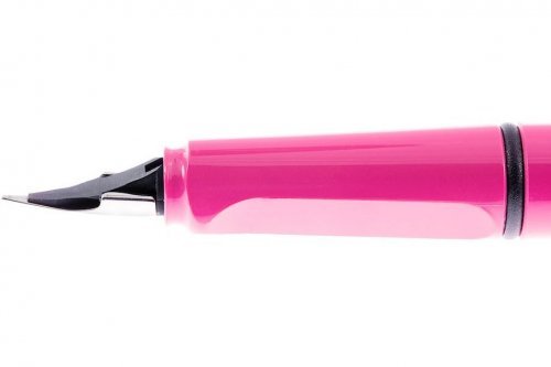 Перьевая ручка Lamy Safari Pink