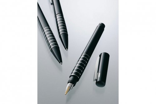 Перьевая ручка Lamy Accent Black Diamond Lacquer перо F