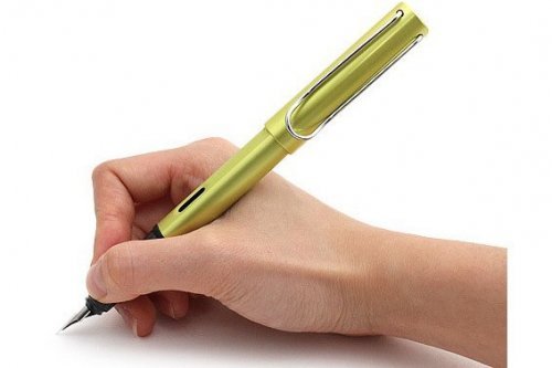 Перьевая ручка Lamy Al-star Charged Green перо EF