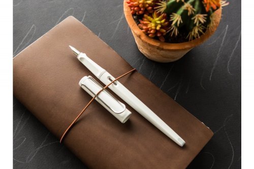 Перьевая ручка для каллиграфии Lamy Joy White Special Edition 2018 перо 1,5 мм