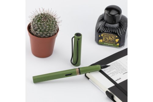 Перьевая ручка Lamy Safari Savannah Green Special Edition 2021 перо F