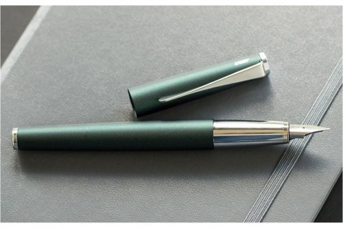 Перьевая ручка Lamy Studio Racing Green перо EF